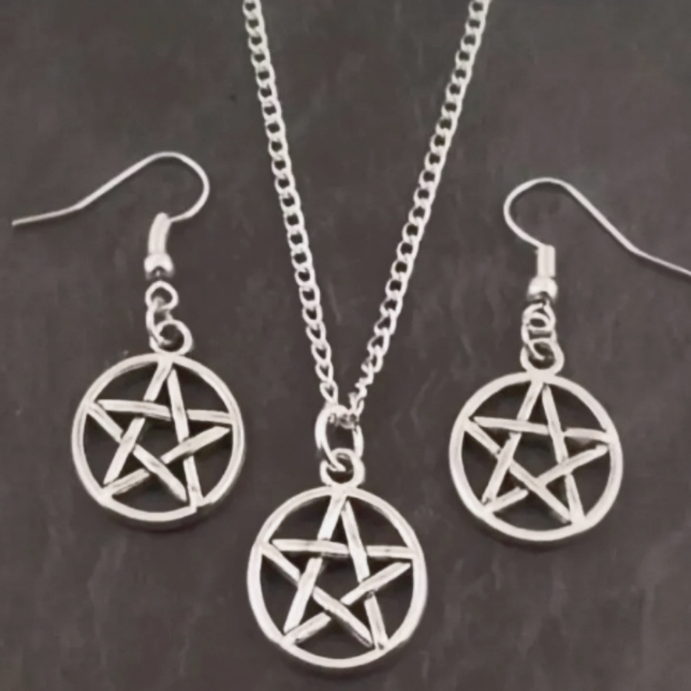 Gothic Pentagram 3-Piece Jewelry Set - Silver-Plated Necklace & Earrings